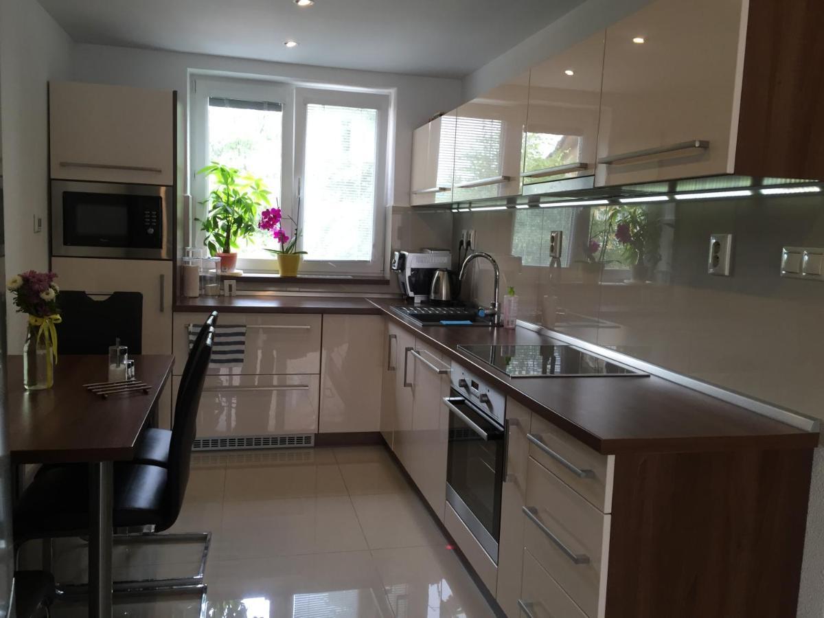 City Centre Apartment Liptovsky Mikulas Exterior photo