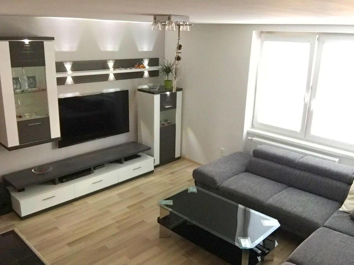 City Centre Apartment Liptovsky Mikulas Exterior photo